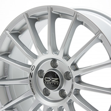 OZ RACING SUPERTURISMO LM MATT RACE SILVER + BLACK LETTERING