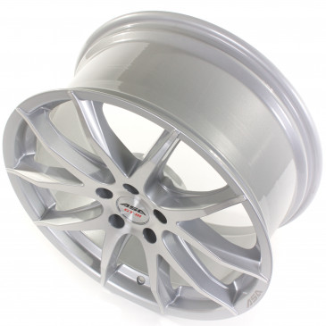 Tec Speedwheels GT3 silber frontpoliert