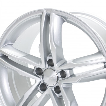 WHEELWORLD WH11 Arktic Silber lackiert