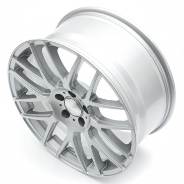 WHEELWORLD WH26 Race Silber lackiert