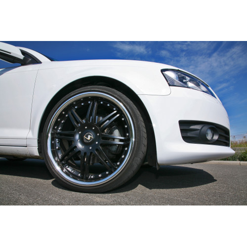 Japan Racing Wheels JR28 Gloss Black Machined