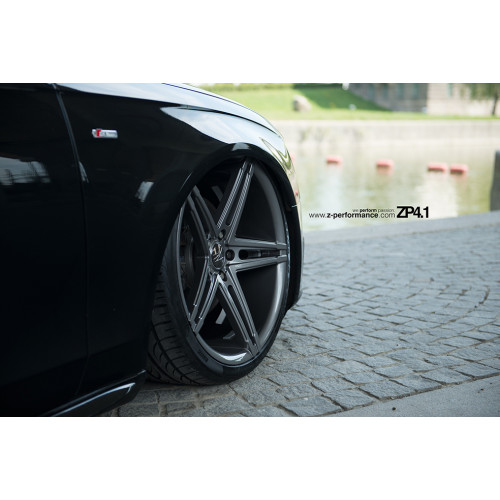 Japan Racing Wheels JR28 Gloss Black