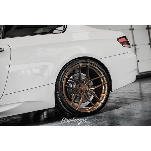 Japan Racing Wheels JR28 Gloss Black Machined