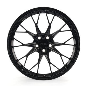 BREYTON Magnificent Forged Glossy Black