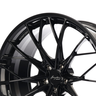 BREYTON Magnificent Forged Glossy Black