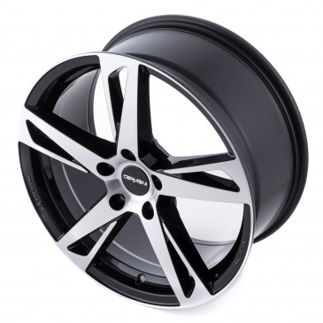 CARMANI 16 Anton black polish