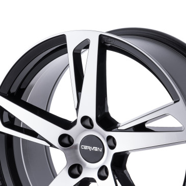 CARMANI 16 Anton black polish