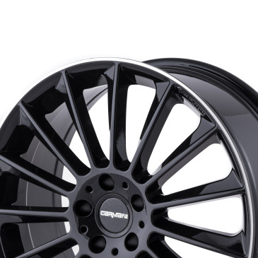 CARMANI 17 Fritz black lip polish