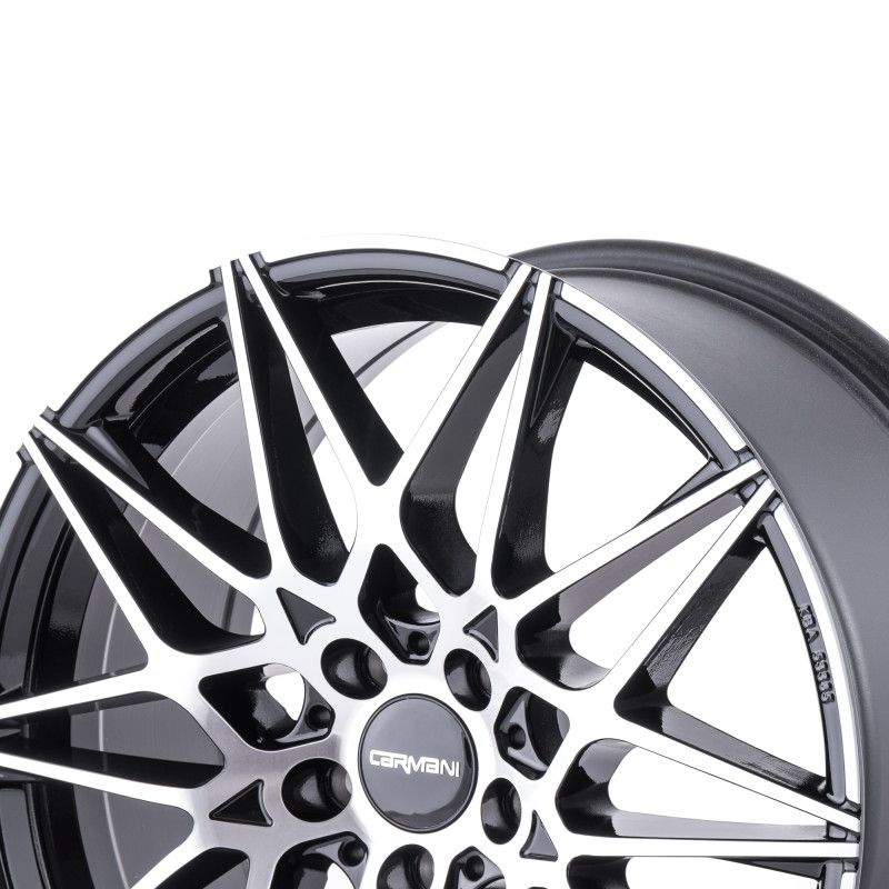 CARMANI 18 Knut black polish