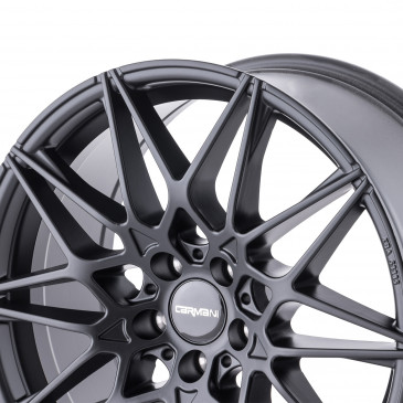 CARMANI 18 Knut black matt