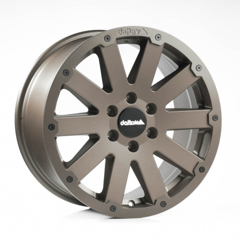 delta4x4 Hanma bronze