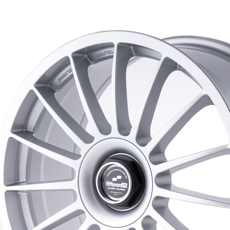 fifteen52 Podium Speed Silver