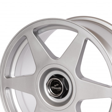 fifteen52 Tarmac EVO Speed Silver