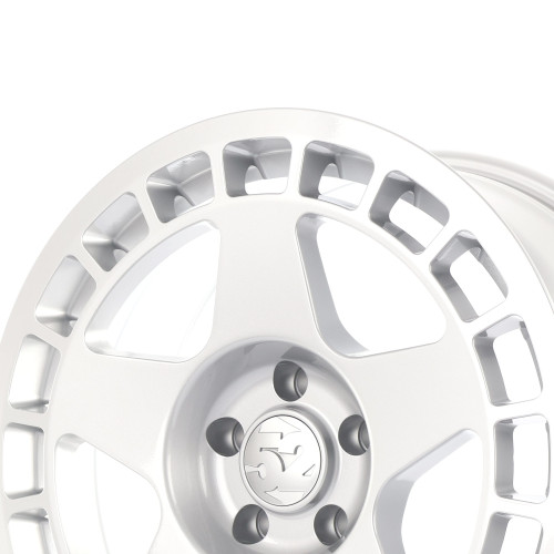 fifteen52 Turbomac Speed Silver