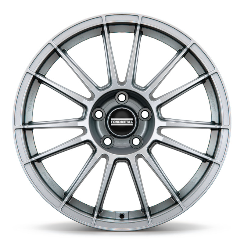 Fondmetal 9RR GLOSSY SILVER