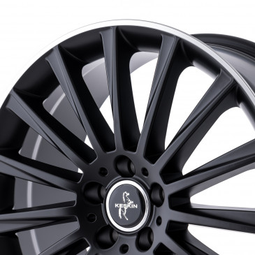 KESKIN KT18 MATT BLACK LIP POLISH