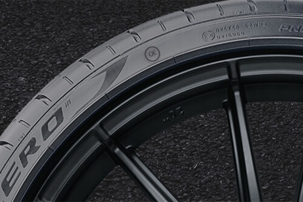 PIRELLI MASSGESCHNEIDERTE REIFEN - THE PERFECT FIT