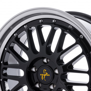 KESKIN KT22 BLACK LIP POLISH