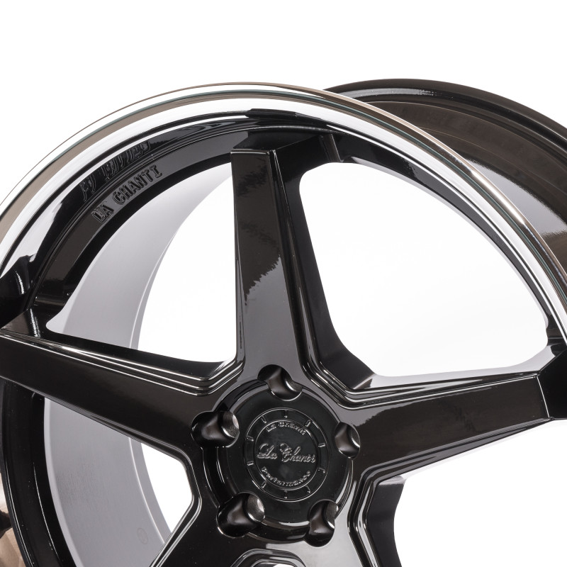 La Chanti Performance LC-P13 Glossy Black / Chrome Lip