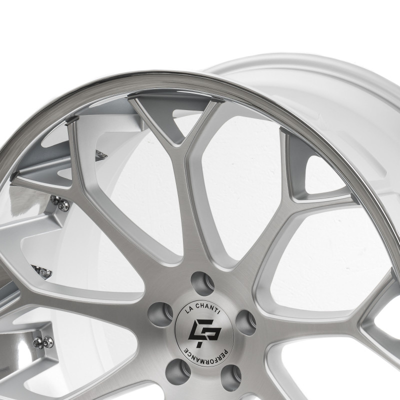 La Chanti Performance LC-P20 Brushed Silver / Chrome Lip