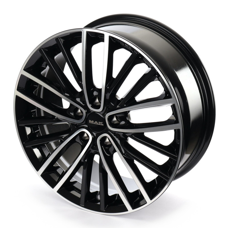 MAK Chelsea Black Mirror