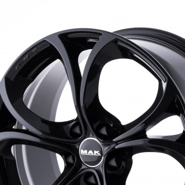 MAK Lario Gloss Black