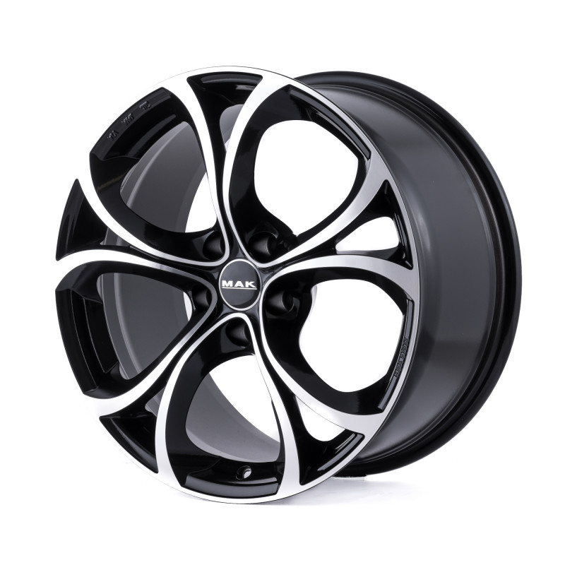 MAK Lario Black Mirror