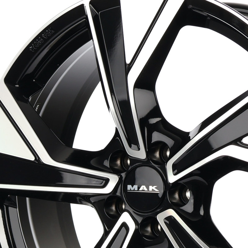 MAK Malmoe Black Mirror