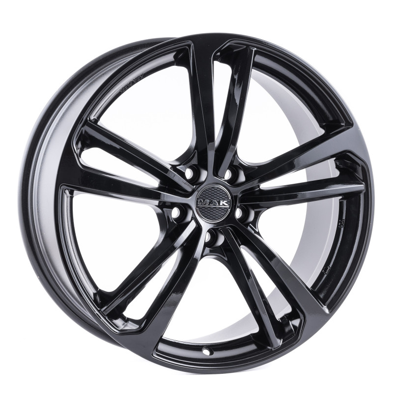 MAK Nurburg Gloss Black