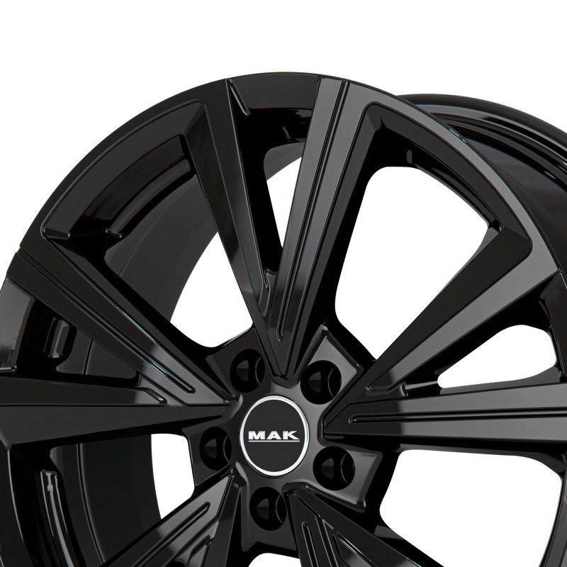 MAK Qvarz Gloss Black