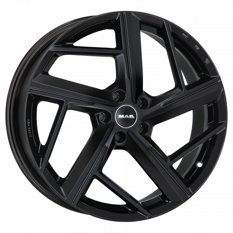 MAK Qvattro Gloss Black