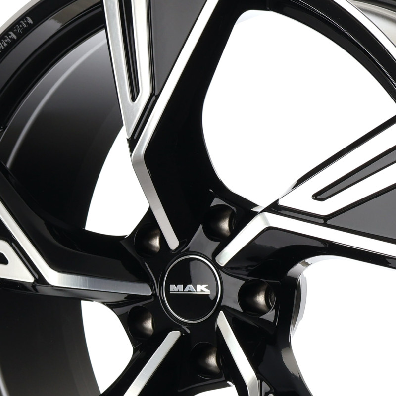 MAK Stark Black Mirror