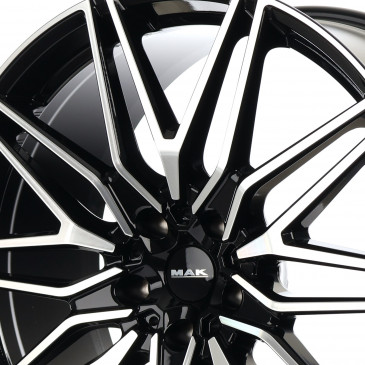 MAK Sturm Black Mirror