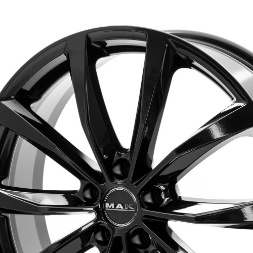 MAK Wolf Gloss Black