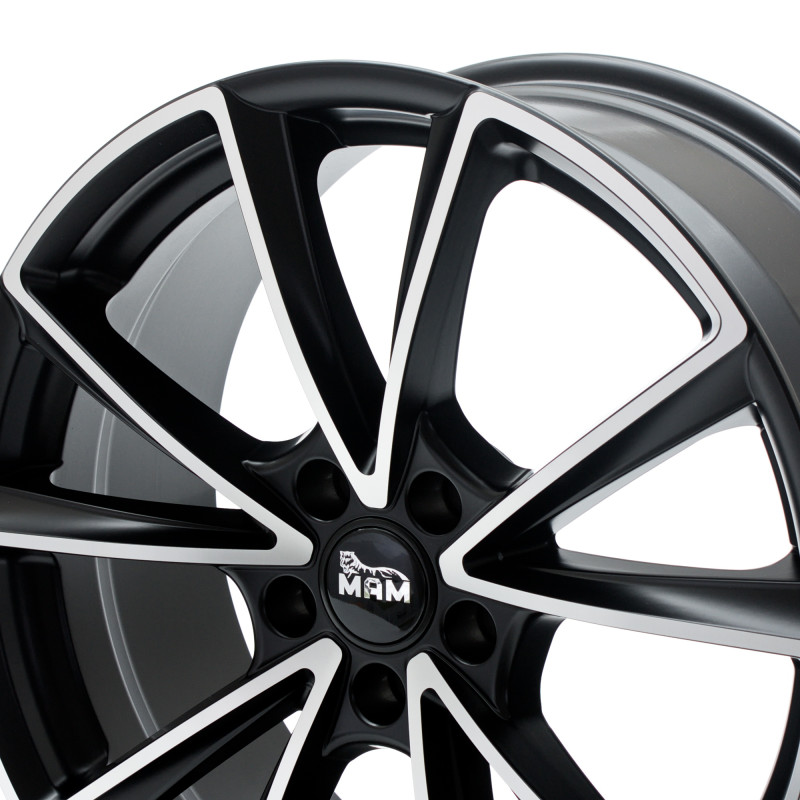 MAM A5 MATT BLACK FRONT POLISH