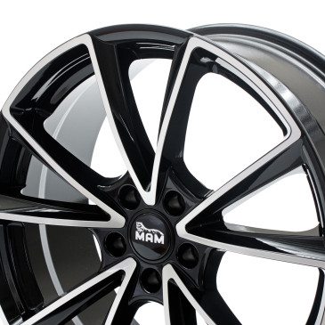 MAM A5 BLACK FRONT POLISH