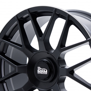 MAM GT1 MATT BLACK LIP POLISH