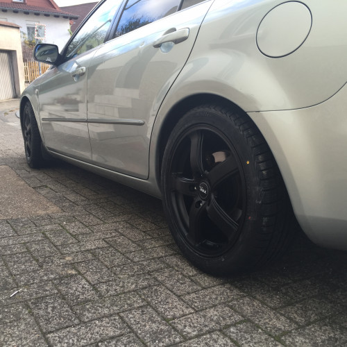 Japan Racing Wheels JR28 Gloss Black Machined