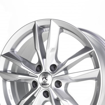 MOMO FAST Silver glossy