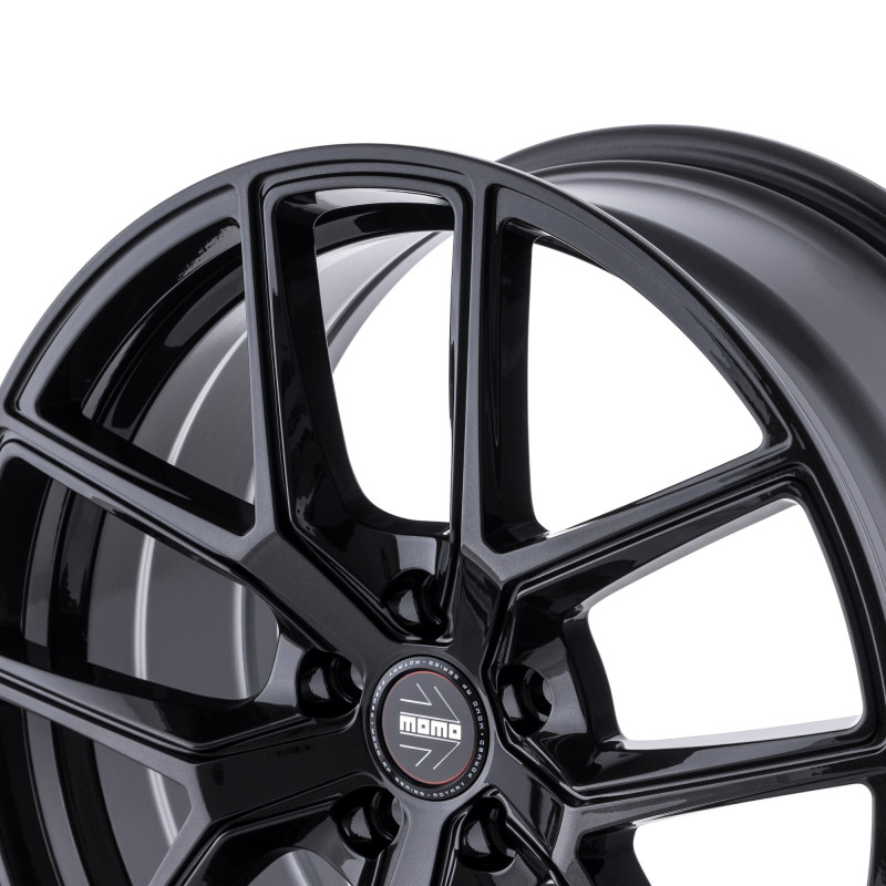 MOMO RF01 Stardust Glossy Black
