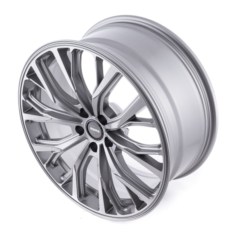 MOMO RF02 Titan Silver Brushed