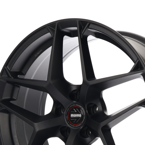 MOMO RF07 Sandblast Black