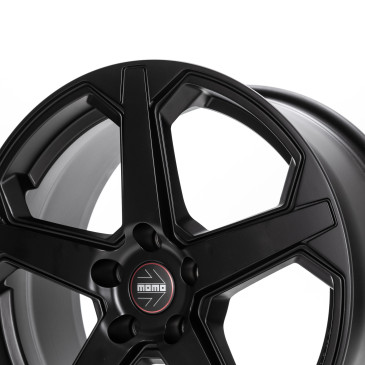 MOMO STAR EVO Black matt