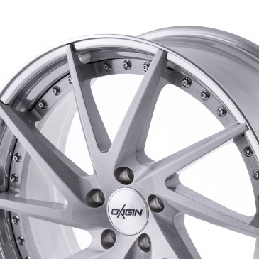 OXFORGED MP1 silver brush, lip polish