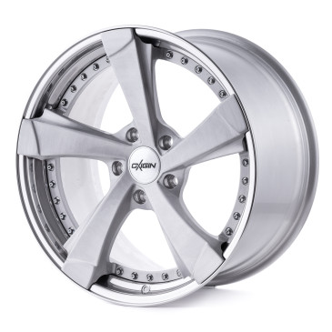 OXFORGED MP2 silver brush, lip polish