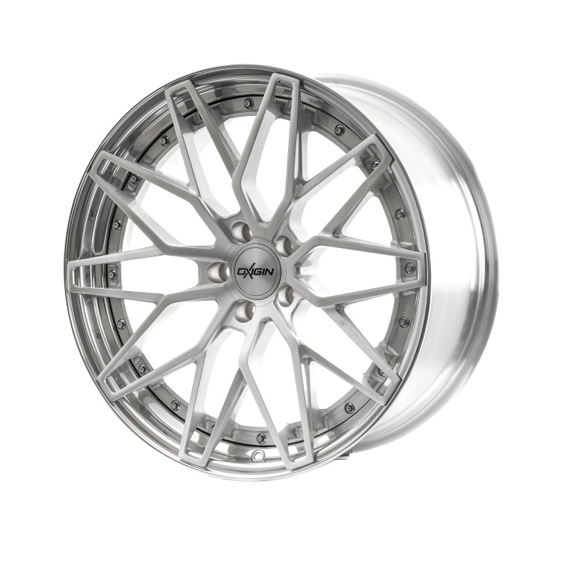 OXFORGED MP6 silver brush, lip polish