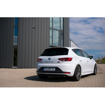 OZ RACING SUPERTURISMO LM MATT GRAPHITE + SILVER LETTERING