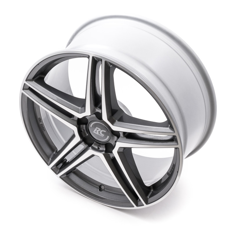 RC Design RCD17 himalaya-grey front-poliert