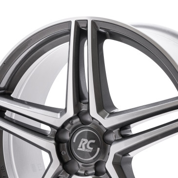 RC Design RCD17 himalaya-grey front-poliert