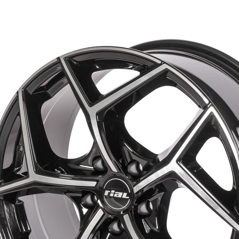 RIAL Salento diamant-schwarz frontpoliert